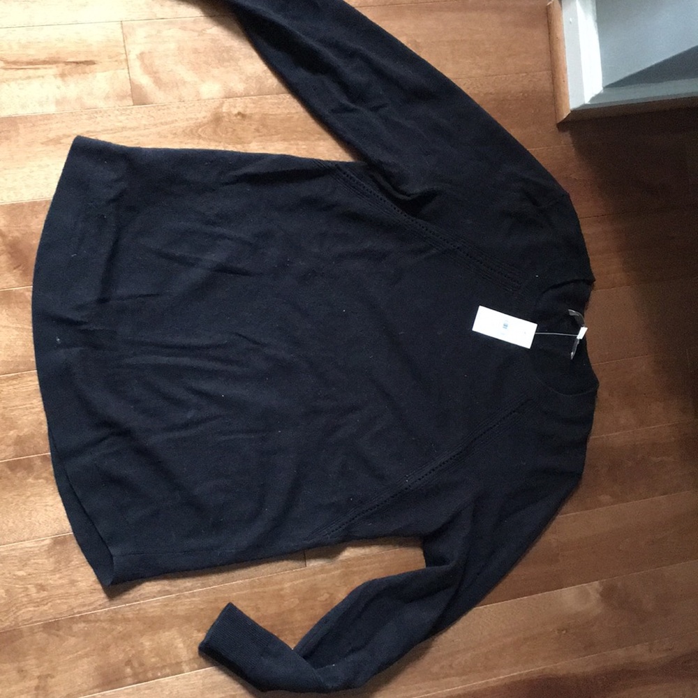 Black loft sweater